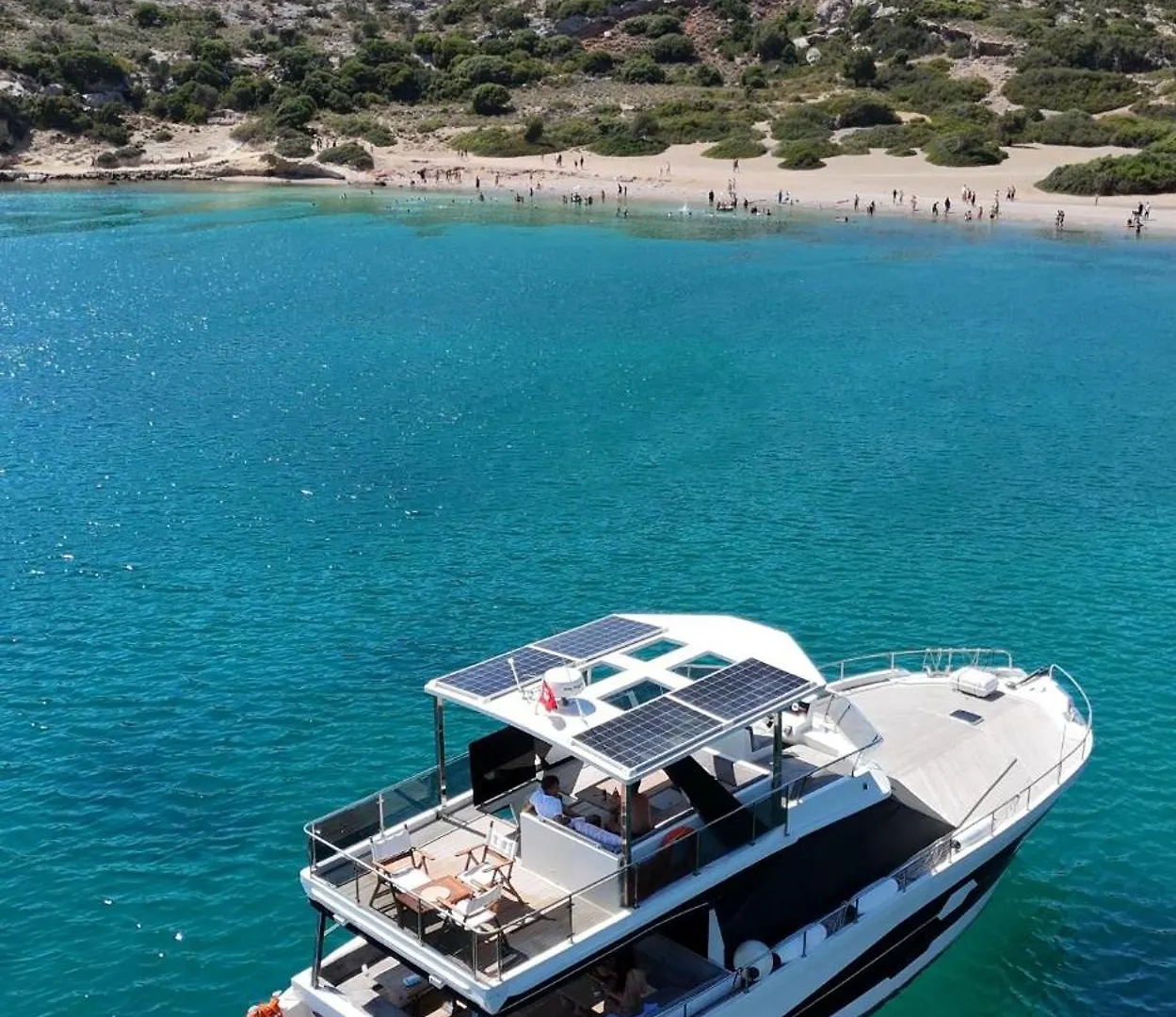 Botel Grande Hotel Ildiri